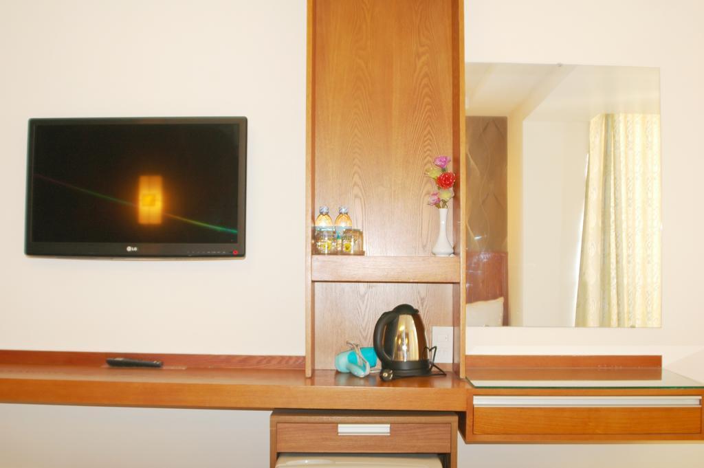 Minh Nhat Hotel Nha Trang Kamer foto
