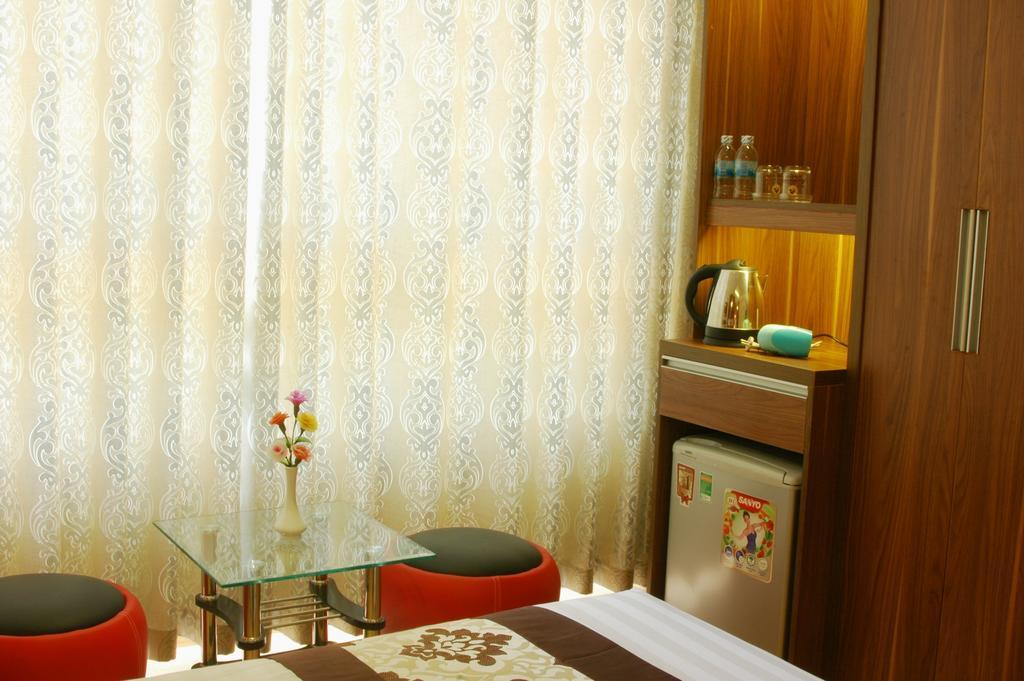 Minh Nhat Hotel Nha Trang Kamer foto